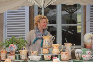 les potiers heureux marché des potiers MATOUR